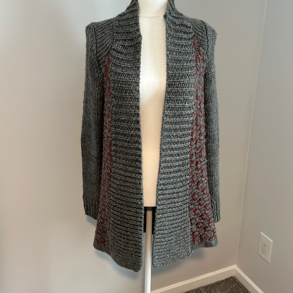 Anthropologie by Moth sweater size S